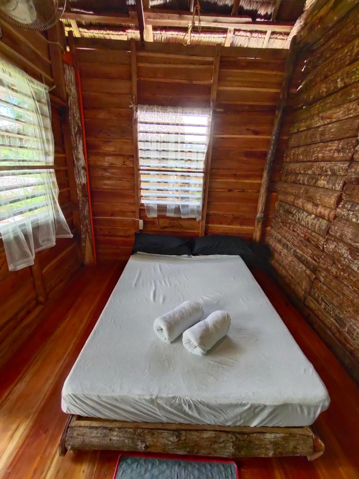 فندق Payag N' Kapitan, Experience Pinubre Living سيكويجور الغرفة الصورة